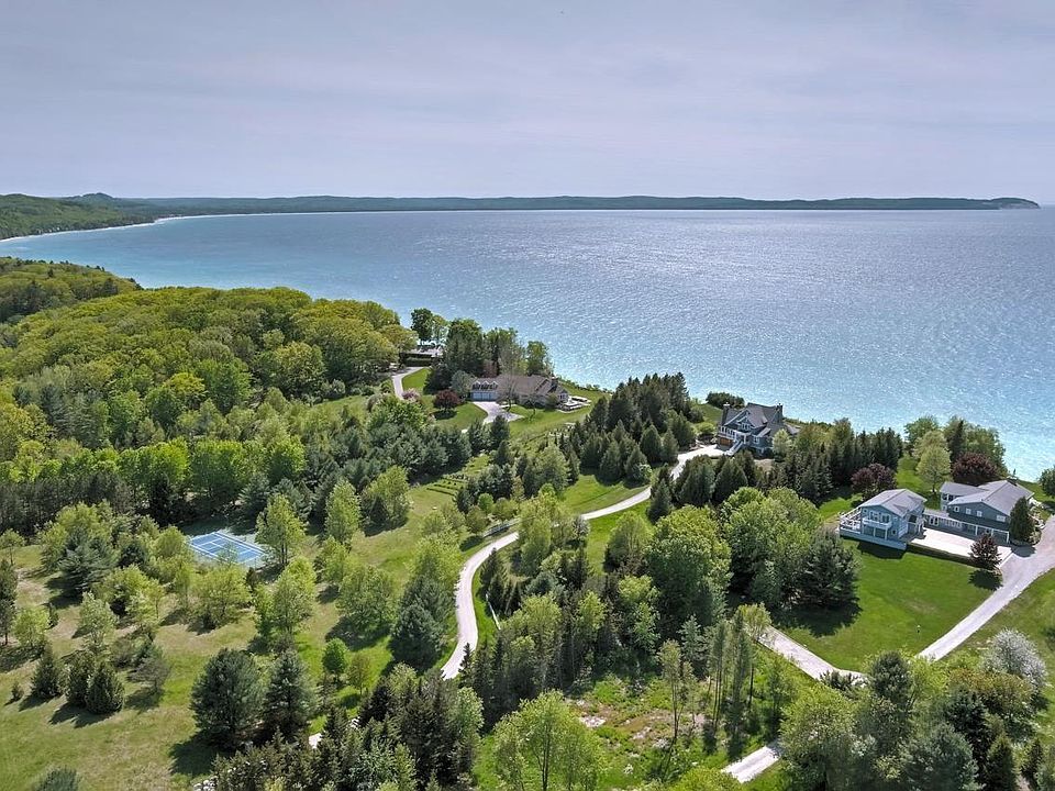 949 N Duck Lake Trl, Leland, MI 49654 Zillow