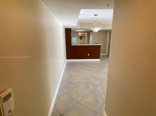 5055 Wiles Rd APT 206, Pompano Beach, FL 33073