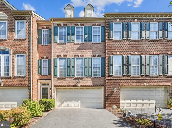 142 Swanton Ln, Gaithersburg, MD 20878
