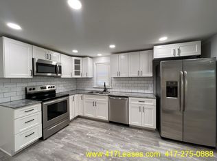 2110 S Grant Ave, Springfield, MO 65807