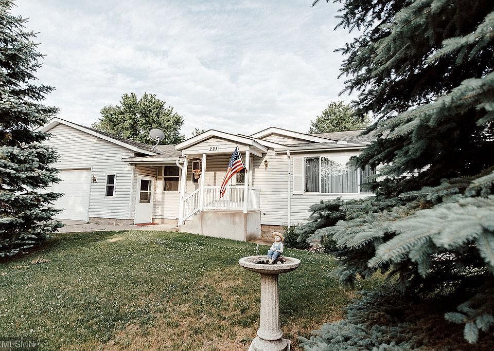 221 Vincent St N, Pierz, MN 56364 Zillow