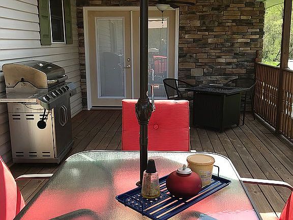 4th image of 103 Eddy Dr