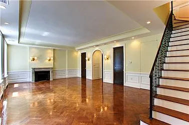 Rented by Domus Realty