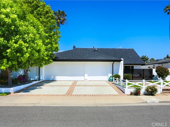 21912 Summer Cir, Huntington Beach, CA 92646