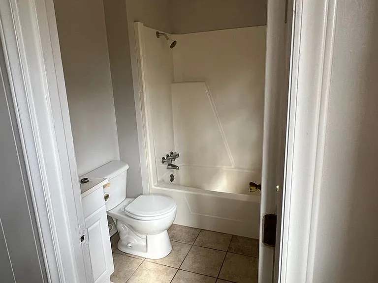 545 Asbury Rd — Photo 19