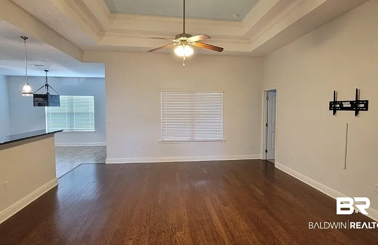 6057 Andhurst Dr — Photo 7