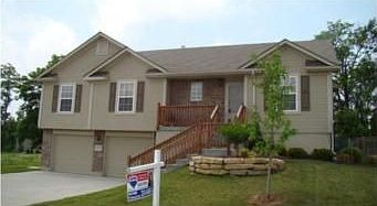 1st image of 1704 NW Nicholas Dr