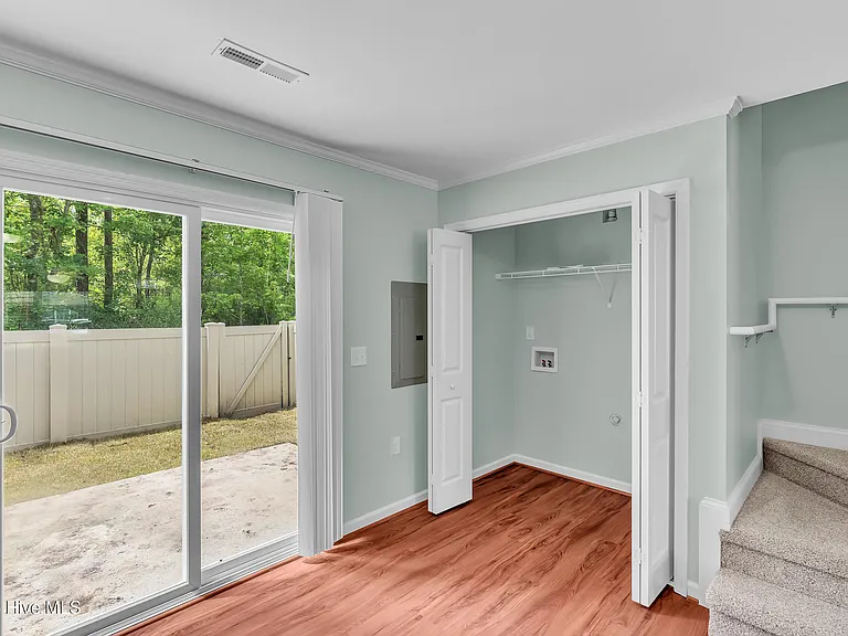409 Sullivan Loop Rd — Photo 12