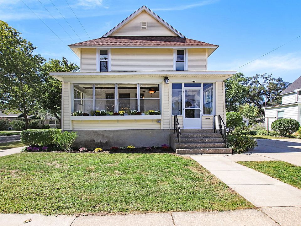 1st image of 528 Central Ave