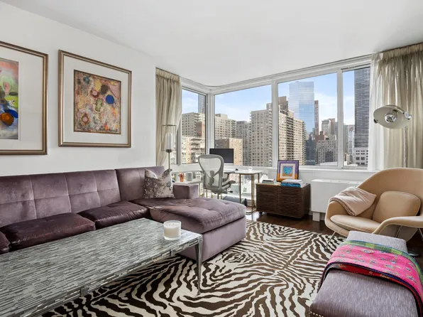 120 Riverside Blvd Penthouse 1J, New York, NY 10069