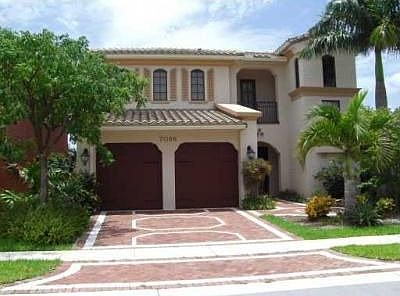 1st image of 7056 Spyglass Ave