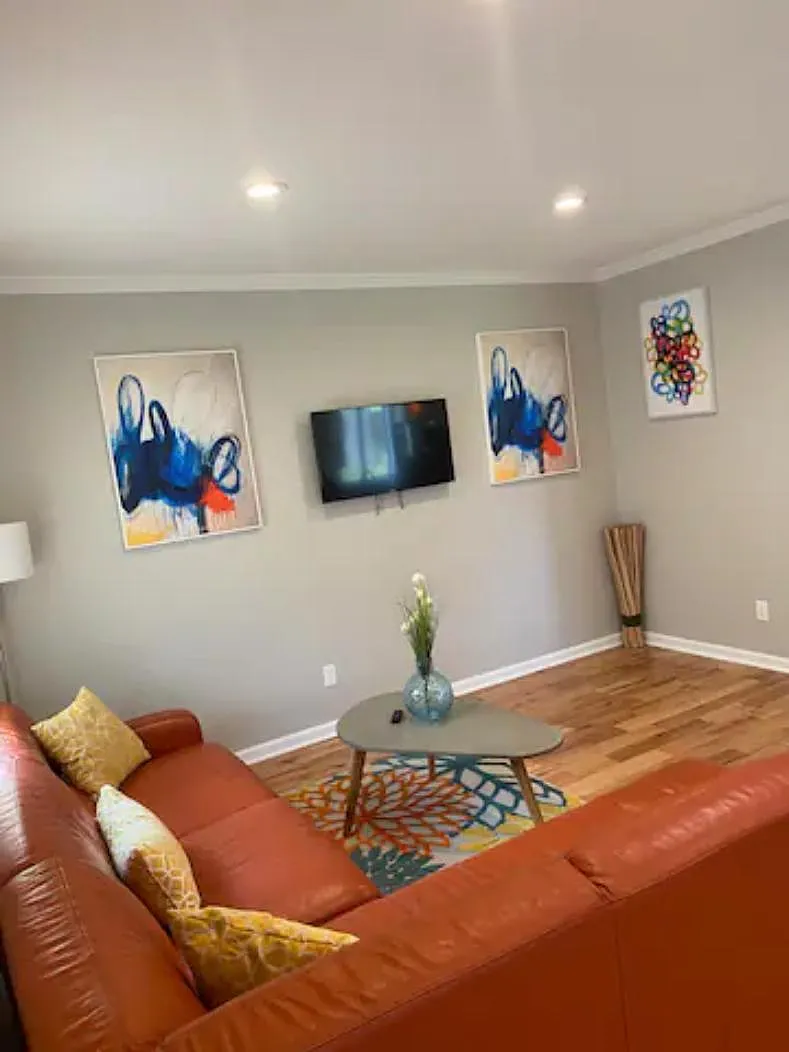1 bed, 2000 sqft, $1,400 — Photo 4