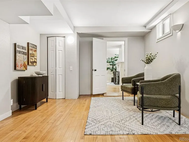 2641 N Clayton St — Photo 16