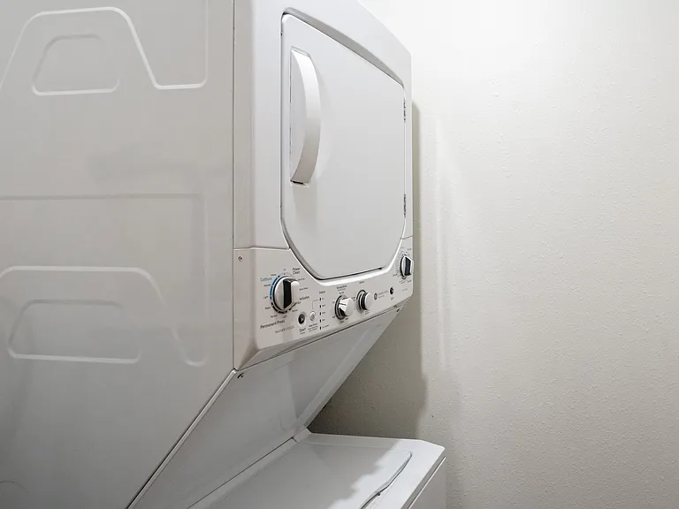Fargo, ND Cedar Pointe Apartments | Laundry