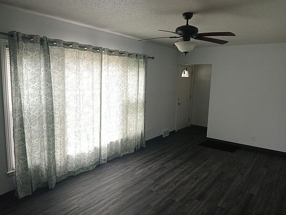 2nd image of 2627 Wicker Ave