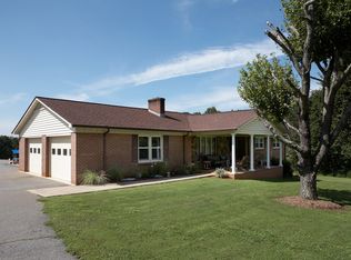 2007 Startown Rd, Hickory, NC 28602