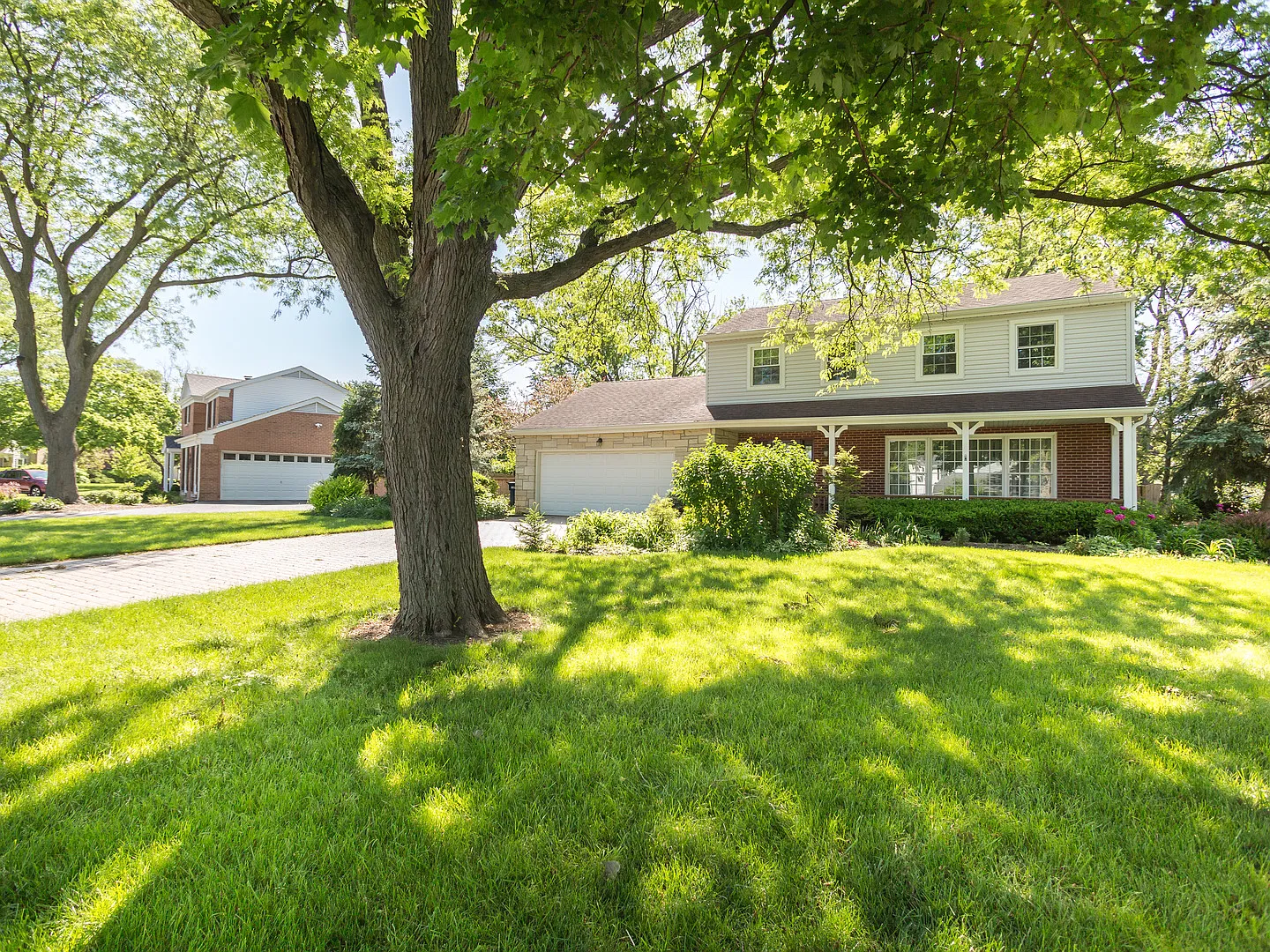 1007 Longmeadow Ln photo 1