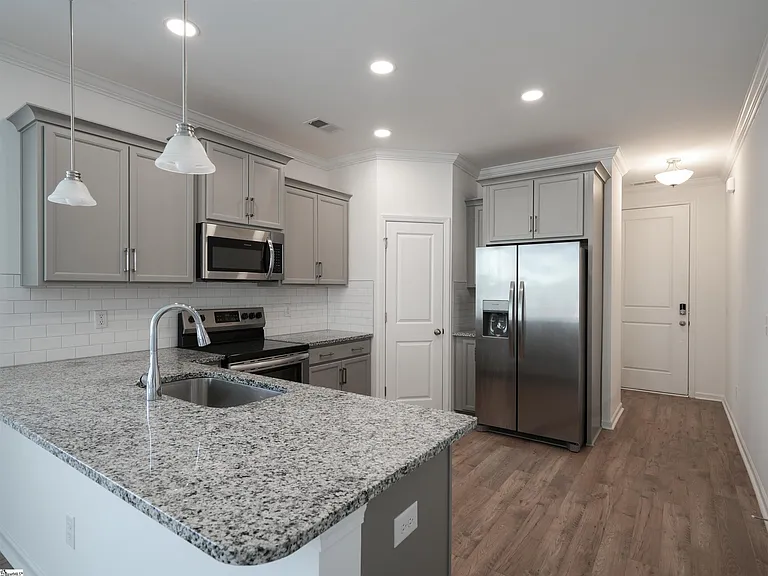 271 Bryland Way — Photo 7