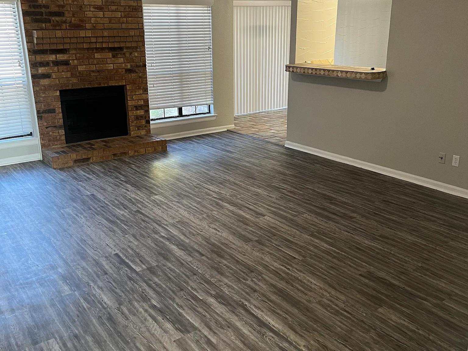 3 bed, 1400 sqft, $2,375 — Photo 3