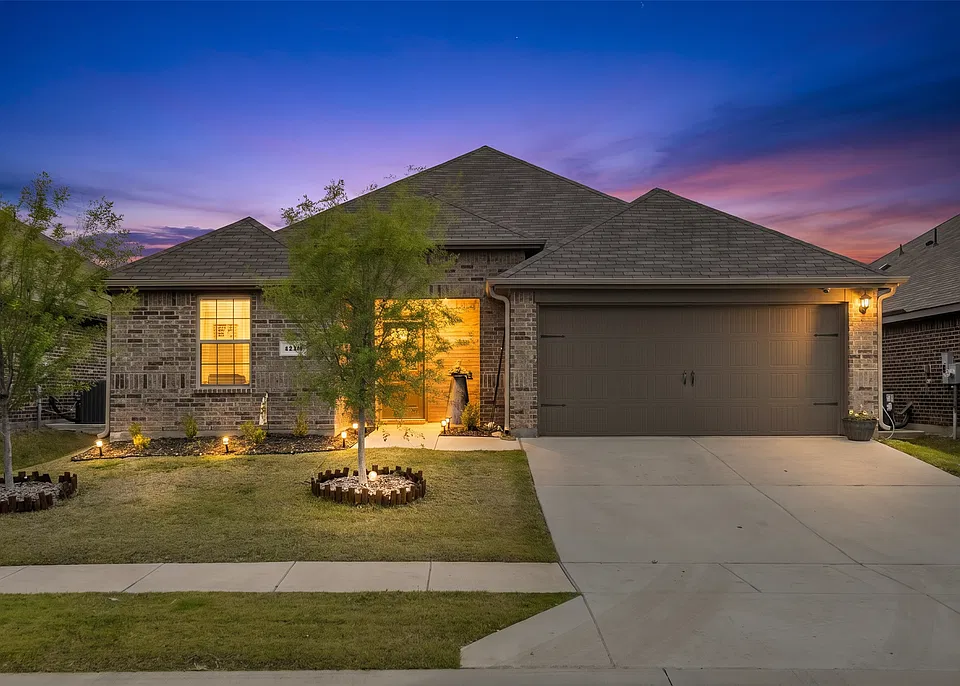 1110 Baldwin Ln
