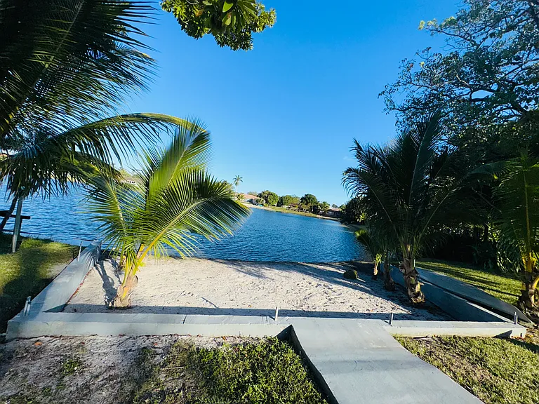 19241 W Saint Andrews Dr — Photo 15
