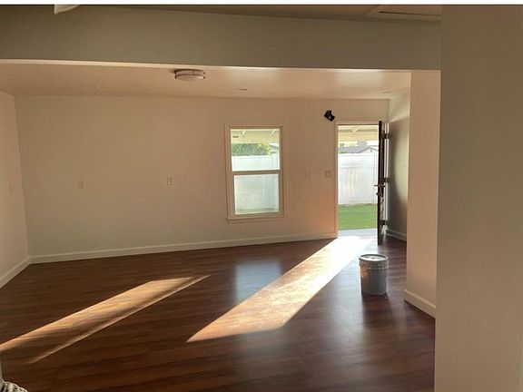 3rd image of 550 W California Ave #550