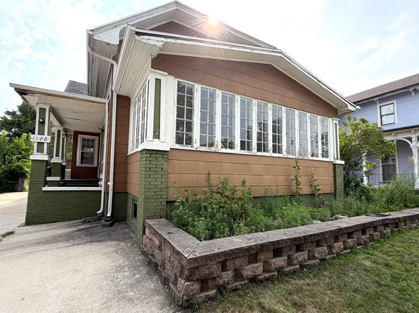1126 Spring St, Michigan City, IN 46360