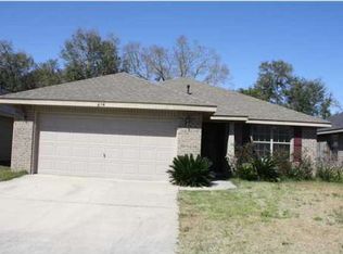 694 Edith Ln, Pensacola, FL 32534