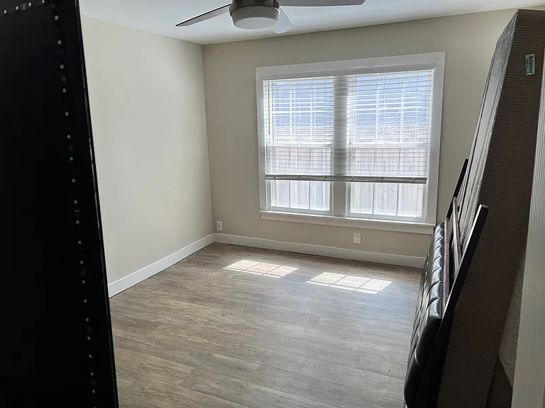 2312 Bonnie Brae Ave — Photo 6