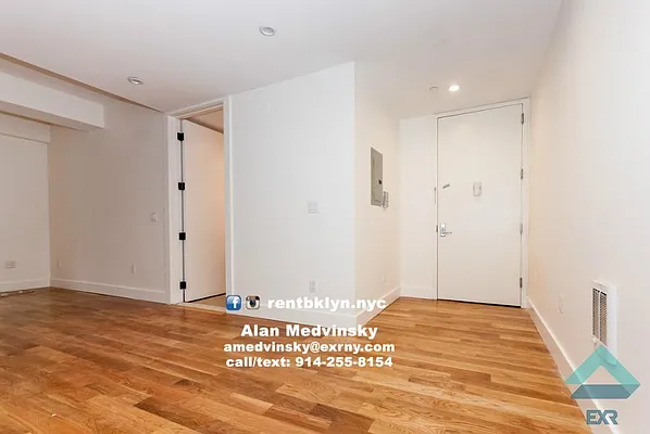 Rented by EXR | media 39