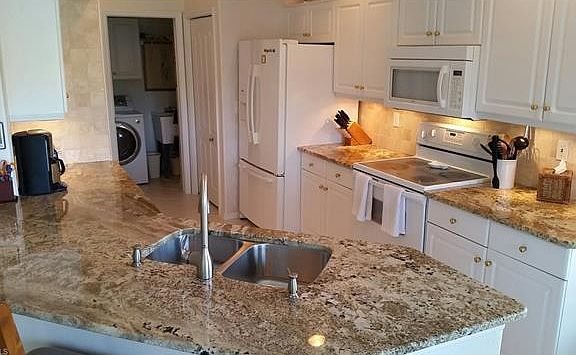 4th image of 359 Dover Pl #E-201