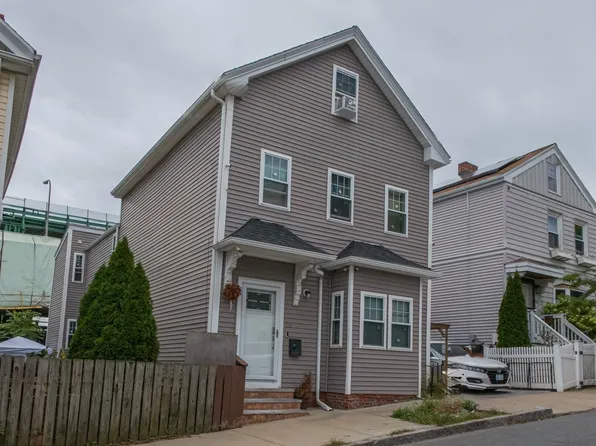 16 High St, Chelsea, MA 02150