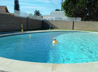 19030 Community St, Northridge, CA 91324