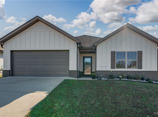 13009 Rolling Meadows Cir, Northport, AL 35473