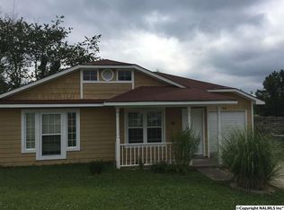 114 Willow Bluff Dr, Madison, AL 35757