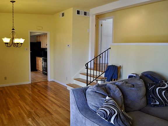 5th image of 2264 35th St APT A