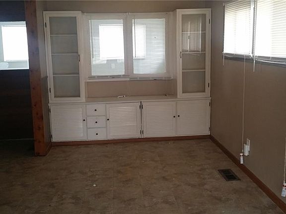 5th image of 6574 Burton Dr
