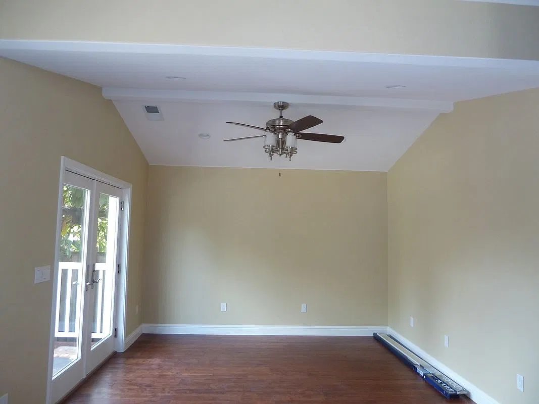 2 bed, 2.0 bath, 837 sqft, $3,500 — Photo 3