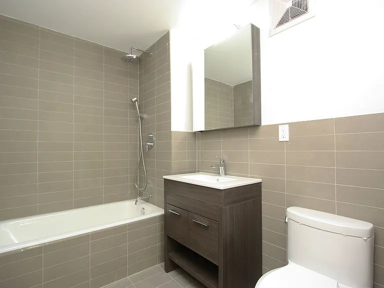 77 W 126th St #2C — Photo 6