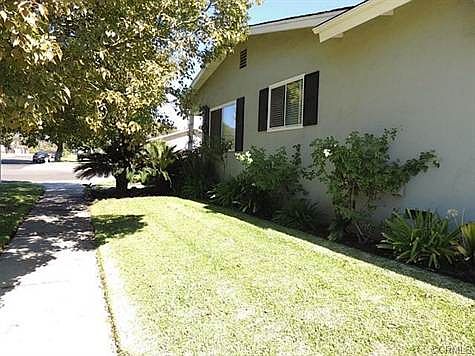 3rd image of 302 E Mauna Loa Ave