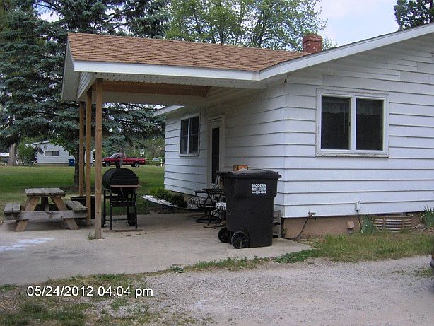 2nd image of 2264 Occidental Hwy