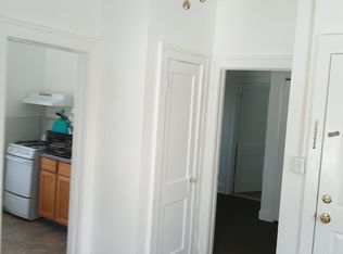 203 Farnsworth Ave APT 3, Bordentown, NJ 08505