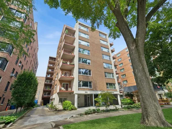 1508 Hinman Ave APT 3B, Evanston, IL 60201