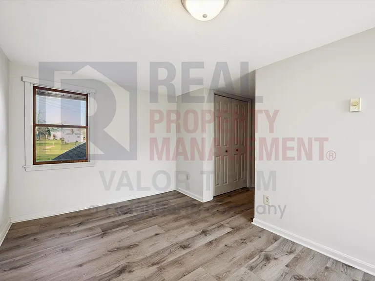 6256 Wayland Rd — Photo 11
