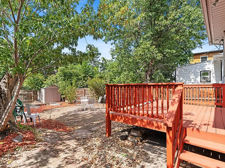 145 S Cherokee St — Photo 25
