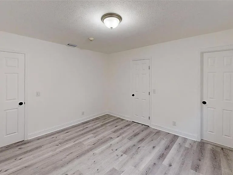 4421 Gandy Cir — Photo 19