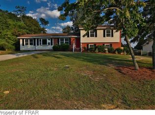 805 Durwood Dr, Fayetteville, NC 28311