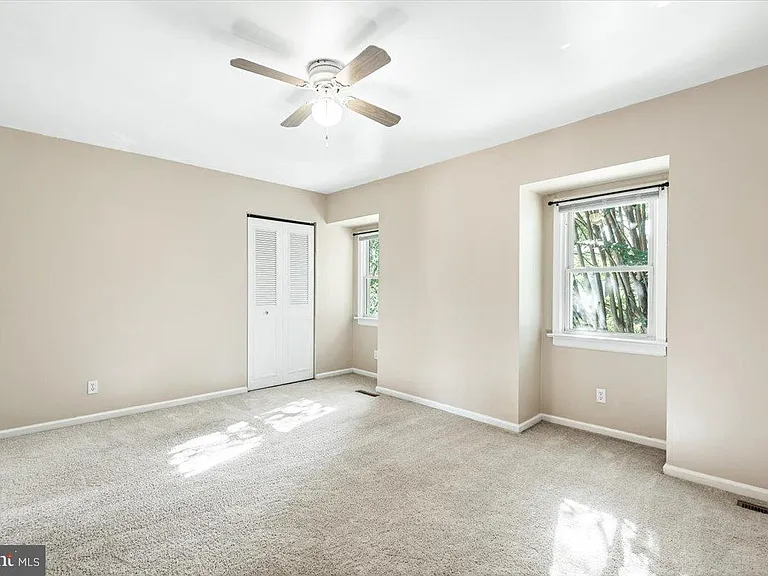 7823 Provincetown Dr — Photo 9