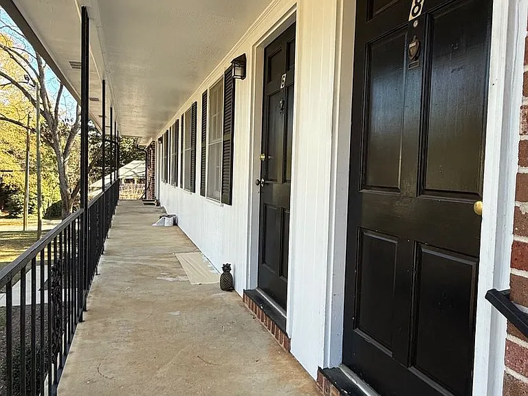284 Bloomfield St — Photo 30