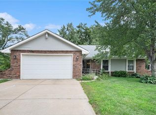 1806 N Lazy Branch Rd, Independence, MO 64058